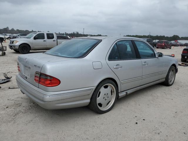 WDBJF74J21B328667 - 2001 MERCEDES-BENZ E 55 AMG SILVER photo 3