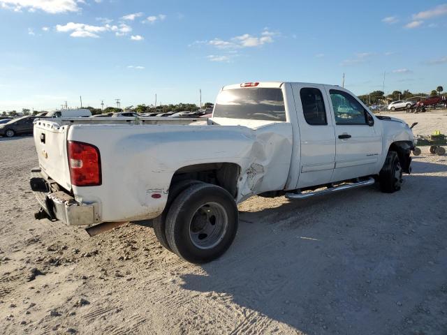 1GC5C0CG1CZ161964 - 2012 CHEVROLET SILVERADO C3500 LT WHITE photo 3