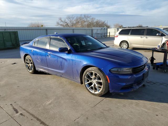 2C3CDXBG1MH565545 - 2021 DODGE CHARGER SXT BLUE photo 4