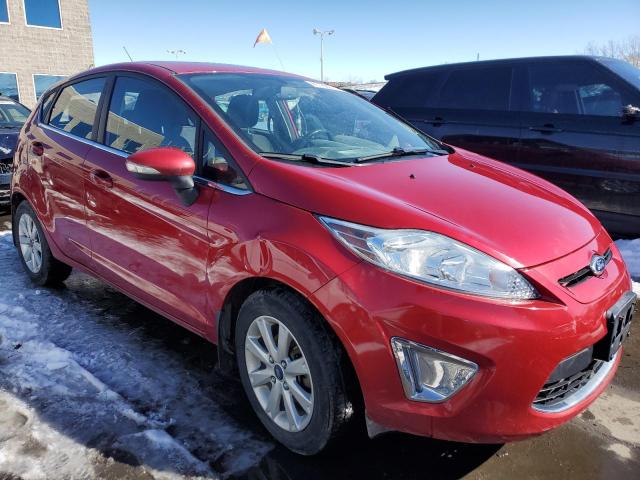 3FADP4FJ5BM143195 - 2011 FORD FIESTA SES RED photo 4