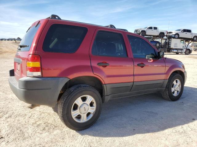 1FMYU93134KA77449 - 2004 FORD ESCAPE XLT RED photo 3