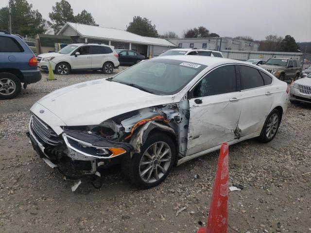 3FA6P0PU8JR111076 - 2018 FORD FUSION SE PHEV WHITE photo 1