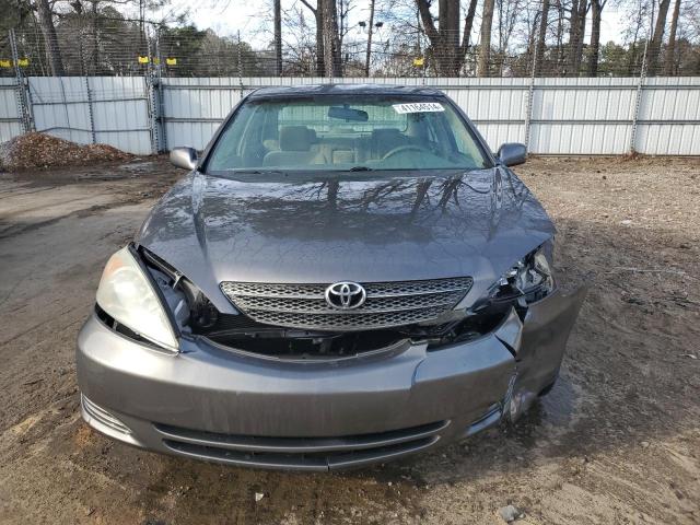 4T1BE32KX4U860704 - 2004 TOYOTA CAMRY LE GRAY photo 5