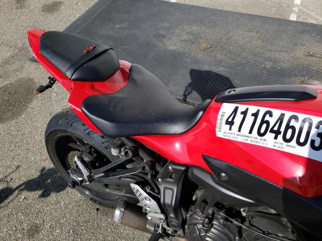 JYARM06Y4HA003784 - 2017 YAMAHA FZ07 C RED photo 6