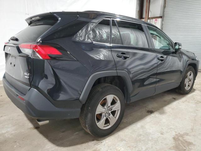 2T3P1RFV7NW277010 - 2022 TOYOTA RAV4 XLE BLACK photo 3