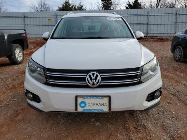 WVGBV7AX7CW548444 - 2012 VOLKSWAGEN TIGUAN S WHITE photo 5