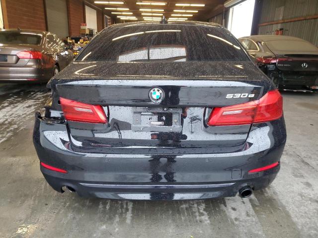 WBAJA9C53JB033297 - 2018 BMW 530E BLACK photo 6