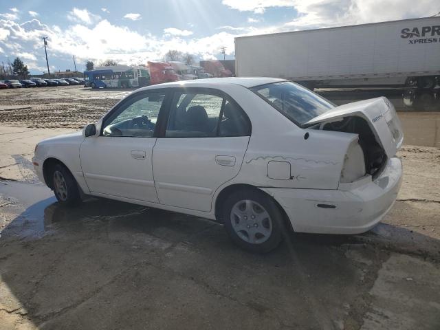 KMHCG45C95U592321 - 2005 HYUNDAI ACCENT GL WHITE photo 2