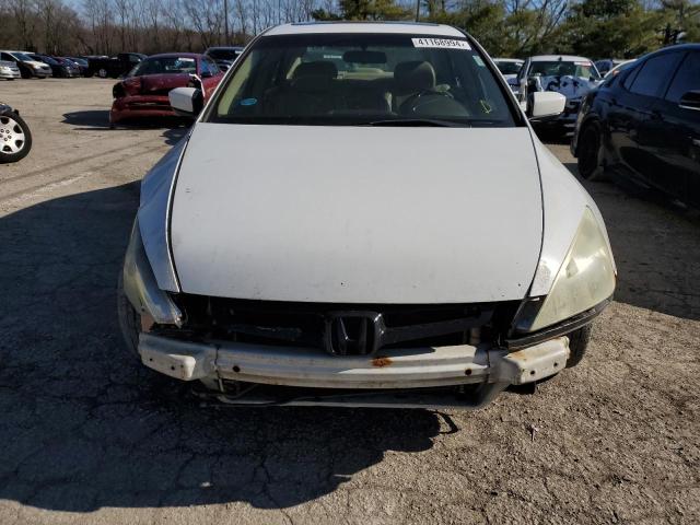 1HGCM66585A070064 - 2005 HONDA ACCORD EX WHITE photo 5