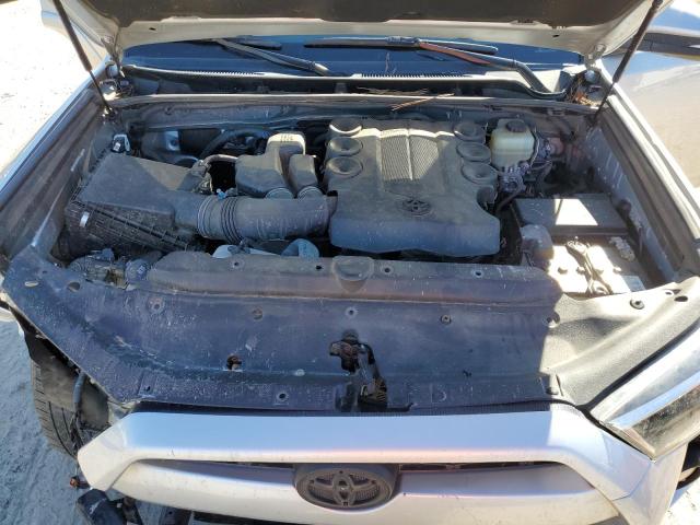 JTEBU5JR6H5409122 - 2017 TOYOTA 4RUNNER SR5/SR5 PREMIUM 银色 照片 12