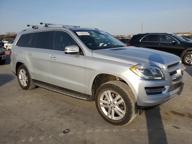 4JGDF6EE5FA524413 - 2015 MERCEDES-BENZ GL 450 4MATIC SILVER photo 4