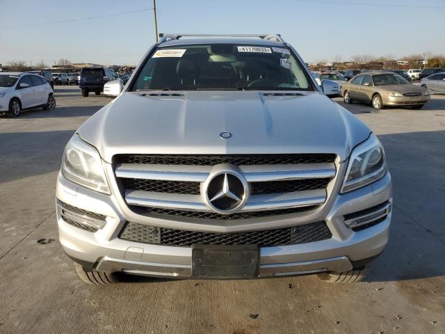 4JGDF6EE5FA524413 - 2015 MERCEDES-BENZ GL 450 4MATIC SILVER photo 5