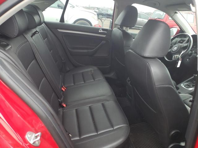 3VWRX7AJXAM137591 - 2010 VOLKSWAGEN JETTA SE RED photo 10