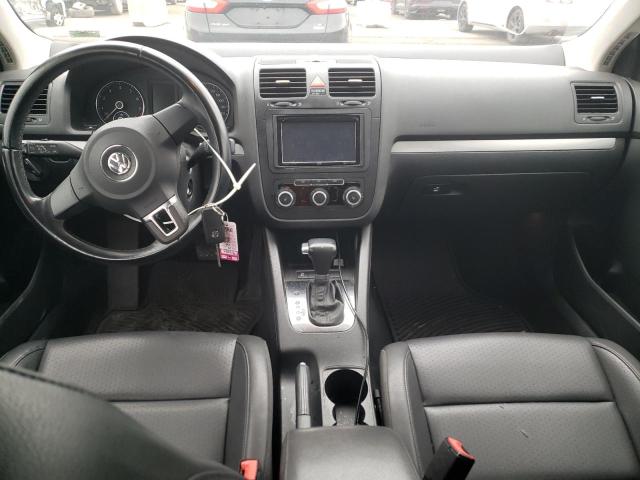 3VWRX7AJXAM137591 - 2010 VOLKSWAGEN JETTA SE RED photo 8