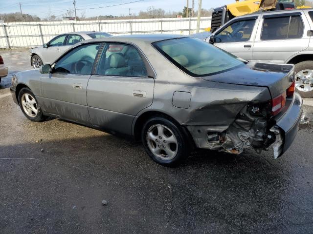 JT8BF22G4V0010128 - 1997 LEXUS ES 300 GRAY photo 2