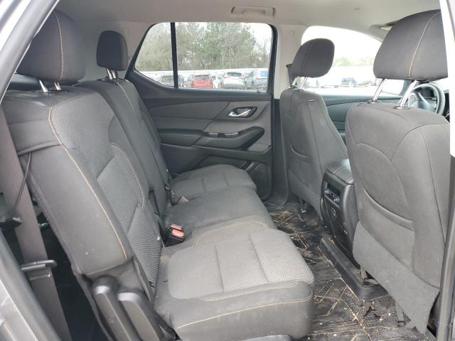 1GNERFKW3KJ265421 - 2019 CHEVROLET TRAVERSE LS GRAY photo 11