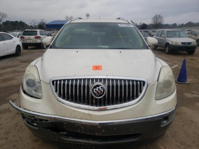 5GALRBED8AJ116764 - 2010 BUICK ENCLAVE CXL WHITE photo 5