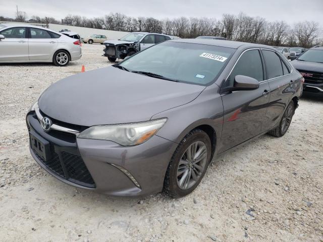 4T1BF1FK7HU692327 - 2017 TOYOTA CAMRY LE GRAY photo 1