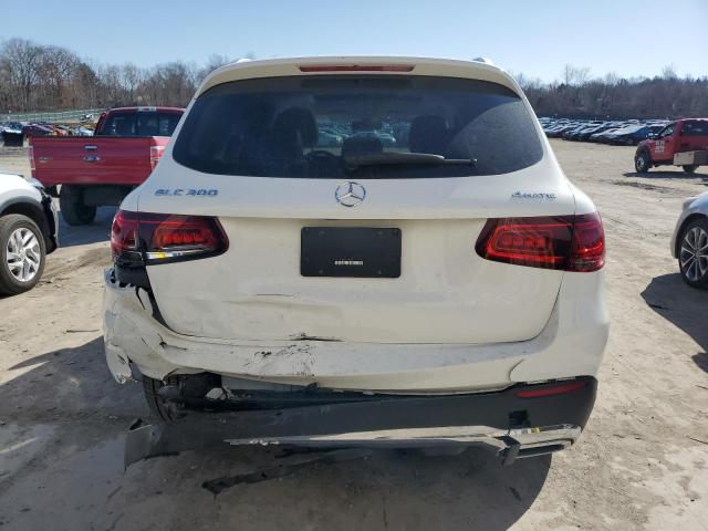 WDC0G8EB3LF688673 - 2020 MERCEDES-BENZ GLC 300 4MATIC WHITE photo 6