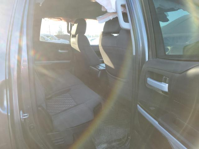 5TFUY5F11KX806463 - 2019 TOYOTA TUNDRA DOUBLE CAB SR/SR5 GRAY photo 10