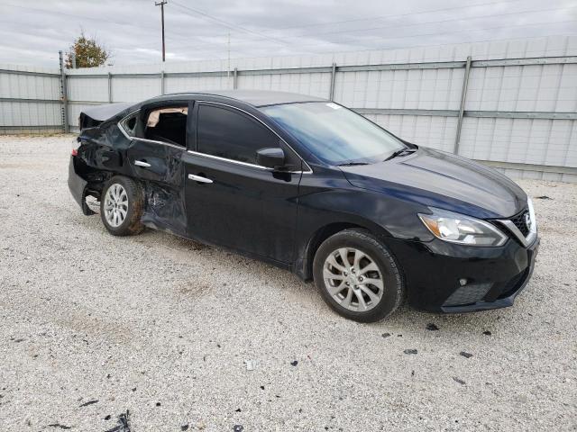 3N1AB7AP0JY215343 - 2018 NISSAN SENTRA S BLACK photo 4