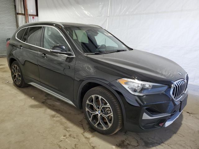 WBXJG9C07N5U94614 - 2022 BMW X1 XDRIVE28I BLACK photo 4