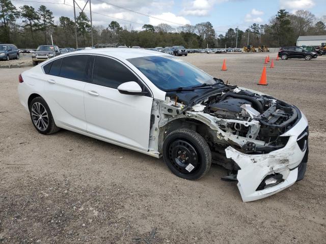 W04GP6SX1J1109385 - 2018 BUICK REGAL ESSENCE WHITE photo 4