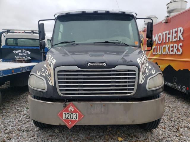 1FVACXCS24HM87702 - 2004 FREIGHTLINER M2 106 MEDIUM DUTY BLACK photo 5