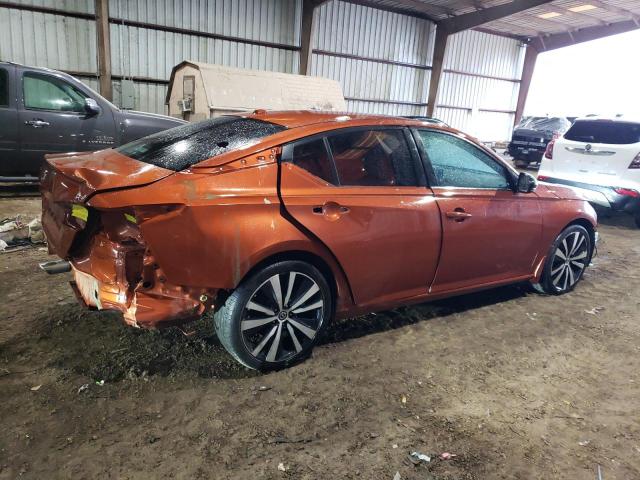 1N4BL4CV8KC256053 - 2019 NISSAN ALTIMA SR ORANGE photo 3