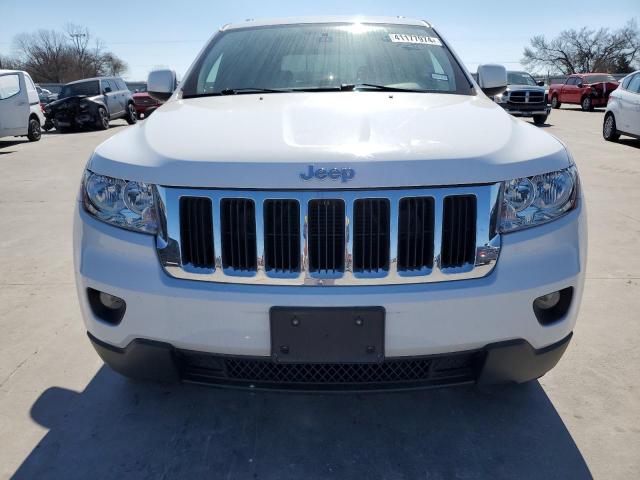 1C4RJEAGXDC550176 - 2013 JEEP GRAND CHER LAREDO WHITE photo 5