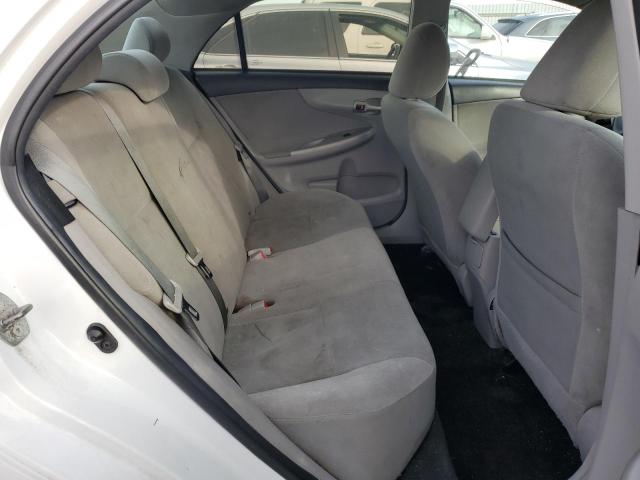 2T1BU4EE8CC770966 - 2012 TOYOTA COROLLA BASE WHITE photo 10