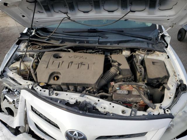 2T1BU4EE8CC770966 - 2012 TOYOTA COROLLA BASE WHITE photo 11