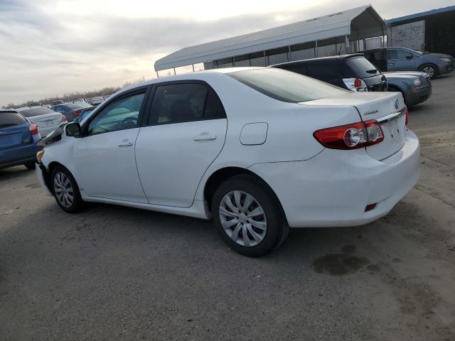 2T1BU4EE8CC770966 - 2012 TOYOTA COROLLA BASE WHITE photo 2