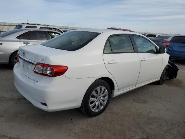 2T1BU4EE8CC770966 - 2012 TOYOTA COROLLA BASE WHITE photo 3