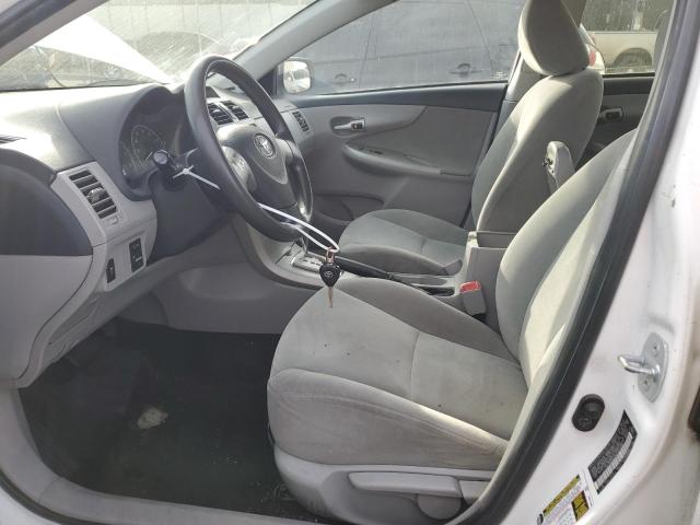 2T1BU4EE8CC770966 - 2012 TOYOTA COROLLA BASE WHITE photo 7
