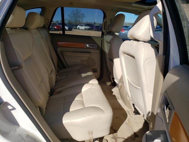 2LMDU68C07BJ31736 - 2007 LINCOLN MKX WHITE photo 10