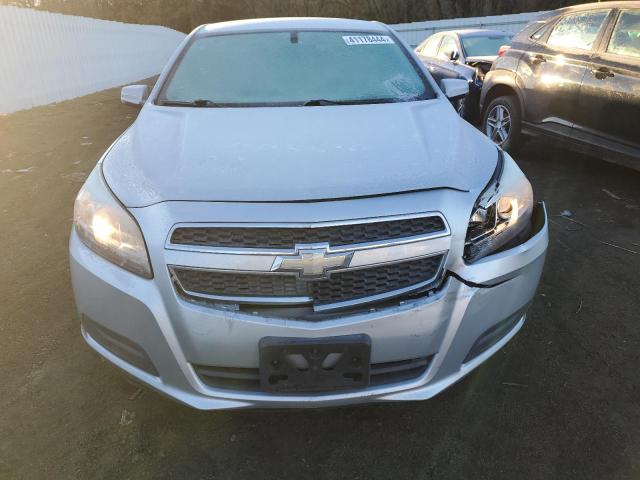 1G11C5SA0DF176394 - 2013 CHEVROLET MALIBU 1LT Srebrny zdjęcie 5