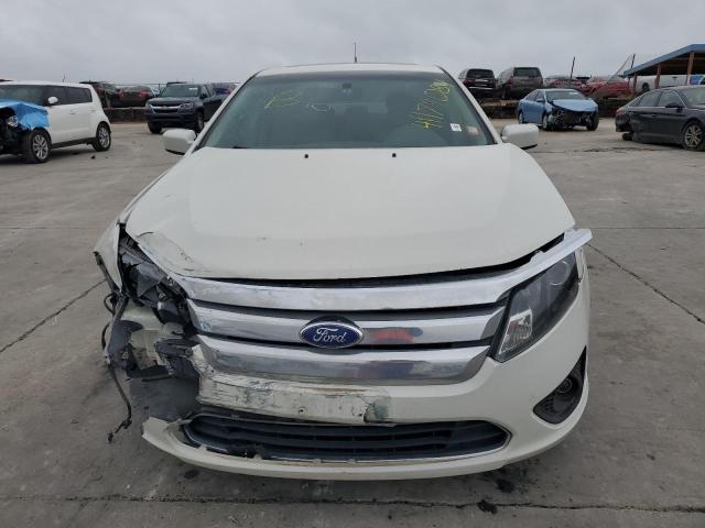 3FAHP0HA0CR257908 - 2012 FORD FUSION SE WHITE photo 5