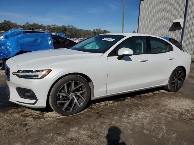 2019 VOLVO S60 T5 MOMENTUM, 