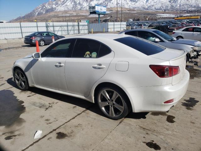 JTHBF5C25C5174346 - 2012 LEXUS IS 250 WHITE photo 2