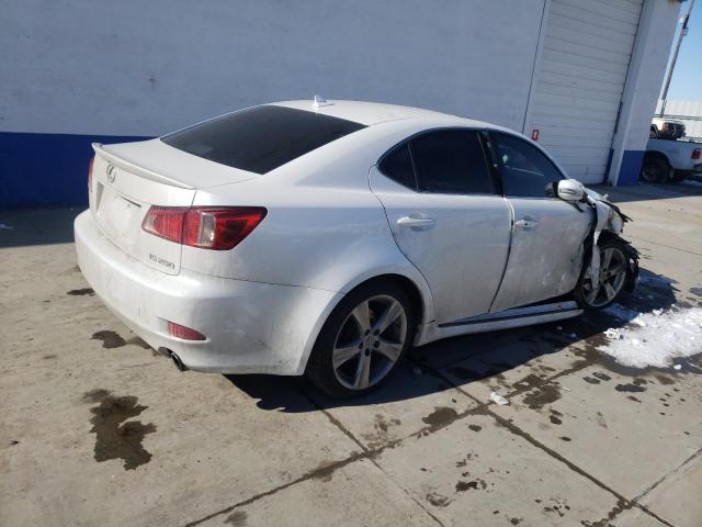 JTHBF5C25C5174346 - 2012 LEXUS IS 250 WHITE photo 3