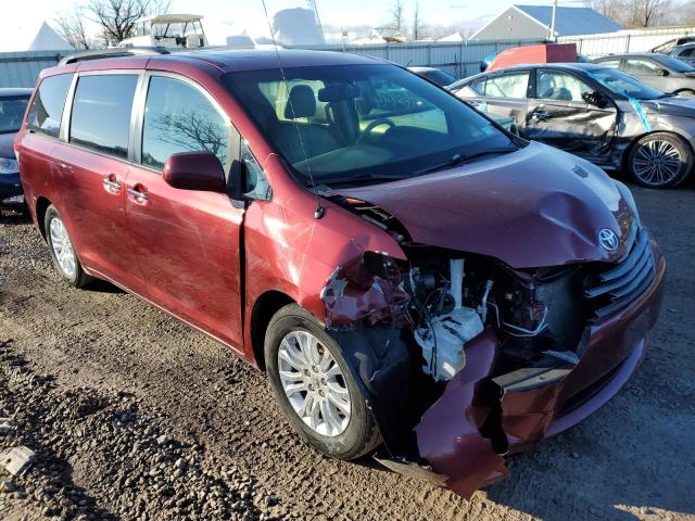 5TDYK3DC7CS267561 - 2012 TOYOTA SIENNA XLE BURGUNDY photo 4