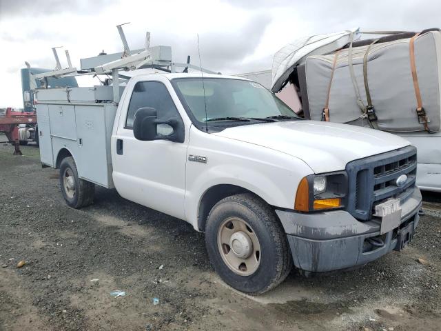 1FDSF30546EB15308 - 2006 FORD F350 SRW SUPER DUTY WHITE photo 4