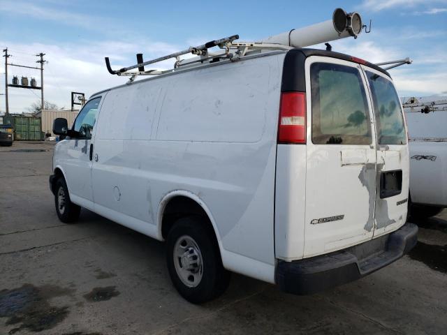 1GCGG25V161184782 - 2006 CHEVROLET EXPRESS G2 WHITE photo 2