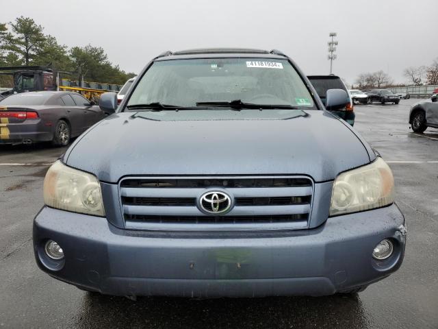 JTEEP21AX50106866 - 2005 TOYOTA HIGHLANDER LIMITED BLUE photo 5