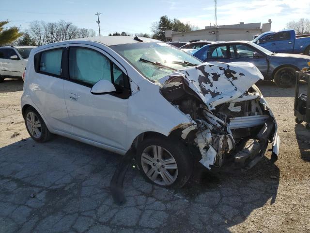 KL8CB6S96EC576941 - 2014 CHEVROLET SPARK LS WHITE photo 4