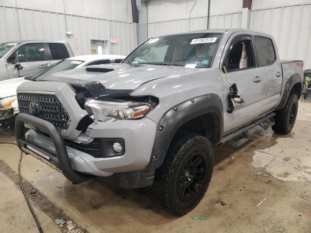 3TMCZ5ANXJM160038 - 2018 TOYOTA TACOMA DOU GRAY photo 1