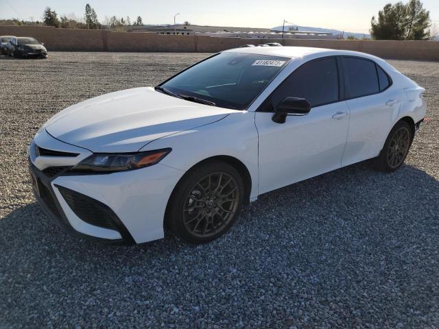 4T1G31AK7PU047441 - 2023 TOYOTA CAMRY SE NIGHT SHADE WHITE photo 1