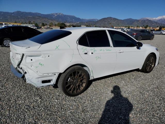 4T1G31AK7PU047441 - 2023 TOYOTA CAMRY SE NIGHT SHADE WHITE photo 3