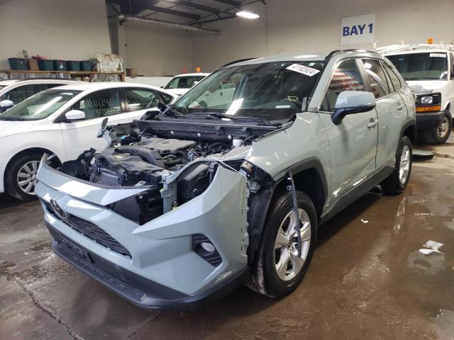 2T3P1RFVXMW193455 - 2021 TOYOTA RAV4 XLE GRAY photo 1